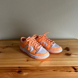 Women's Nike Dunk Low Peach Cream in US7